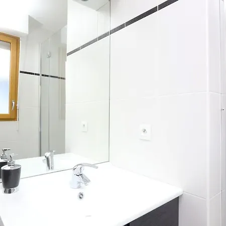 Apartment Paris-Stade De France 3 Rooms Parking Metro *