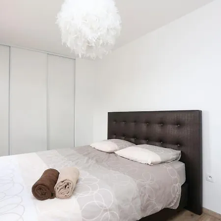 Apartamento Paris-stade De France 3 Parking Metro Saint-Denis (Seine-Saint-Denis)