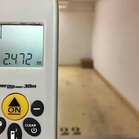 Paris-stade De France 3 Parking Metro *